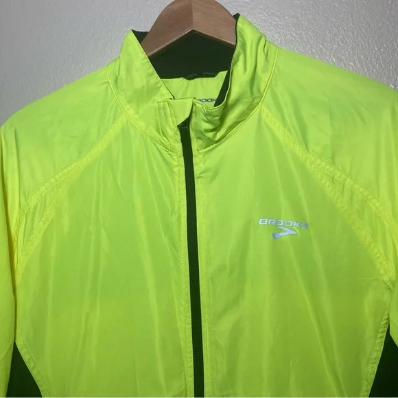 Brooks Neon Yellow Jacket with Black Details - Picture 3 of 8